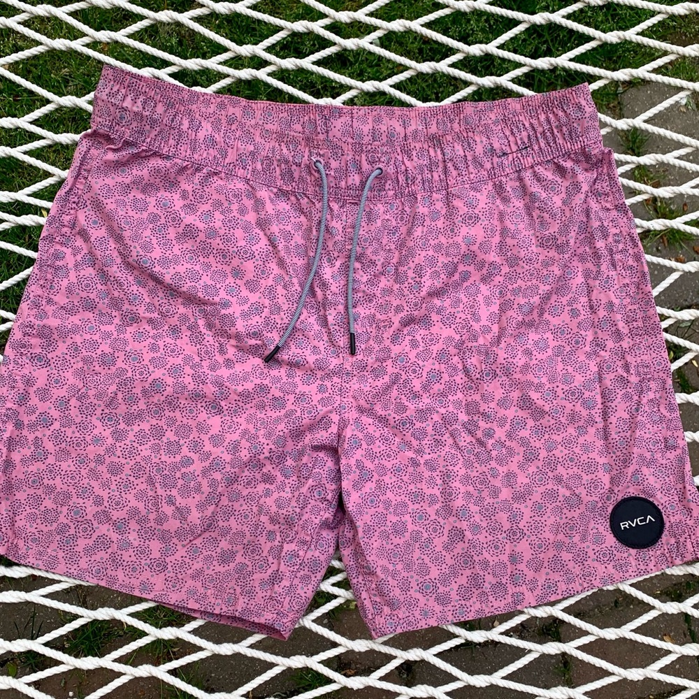 RVCA pink Men’s shorts size large